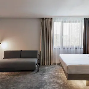https://moxy-hamburg-city.hamburg-hotels-de.com