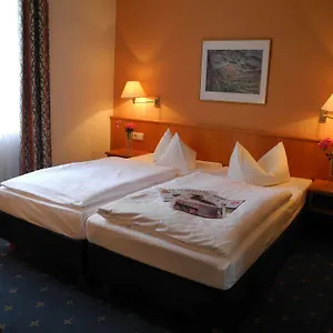 https://hotel-jurine.find-berlin-hotels.com